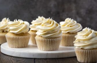 Swiss Meringue Buttercream | Cookies and Cups