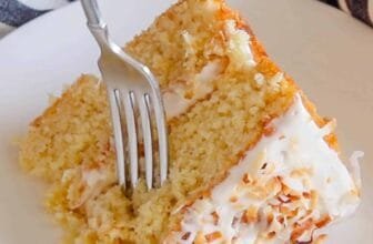 Pineapple Coconut Cake – Barefeet in the Kitchen